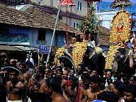 street scene during pooram